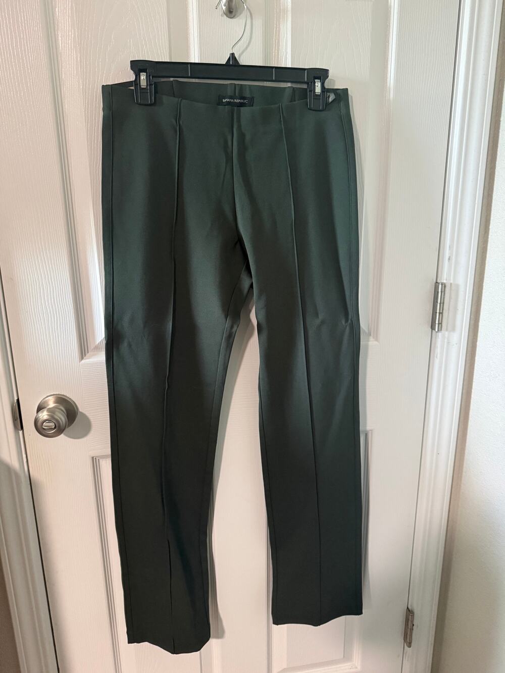 Banana Republic Dark Green PontePull On Pants Size Medium